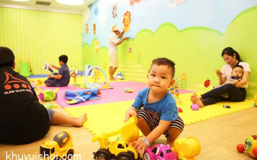 TiNiWorld Vincom Quang Trung