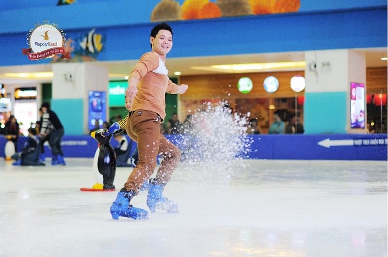 Vinpearlland Ice Rink Royal City