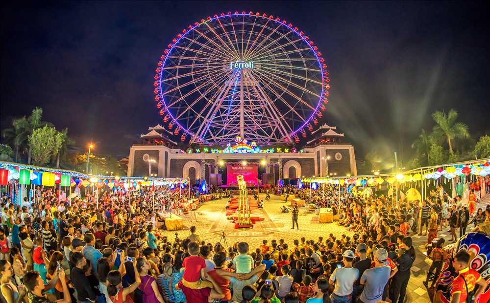Sun World Danang Wonder và Vòng quay Mặt Trời Sun Wheel 3 kinh nghiem vui choi vong quay mat troi da nang 2 1636508185