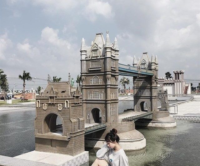 Công Viên 7 Kỳ Quan – Long An