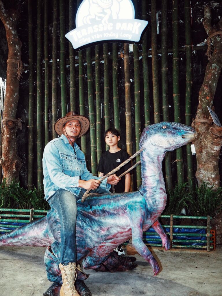 Công Viên Khủng Long Terassic