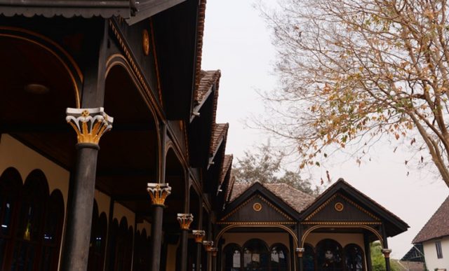 Nhà Thờ Gỗ Chính Tòa – Kom Tum