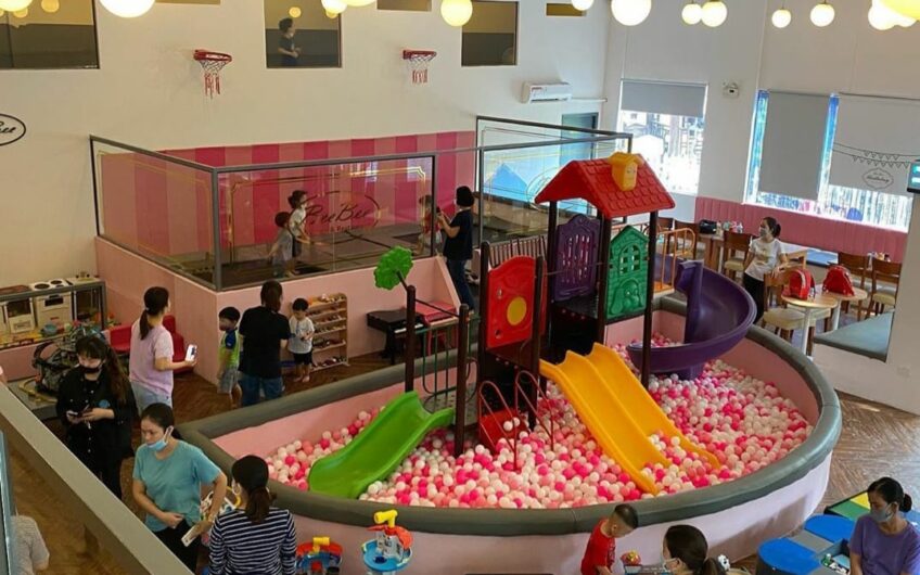 Tận hưởng Niềm Vui Tuyệt Đỉnh Tại Khu Vui Chơi BeeBee Premium Kids Cafe Quận 7