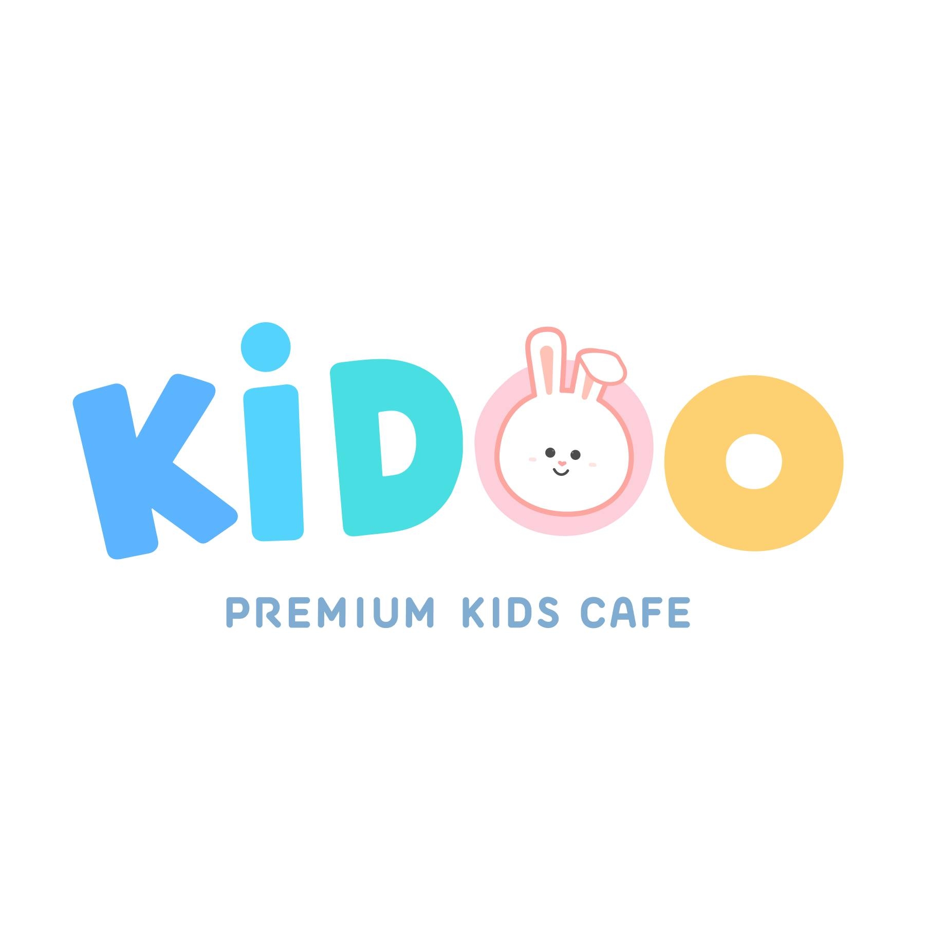 Logo màu sắc 'KIDOO' với mặt thỏ trong chữ O và dòng 'Premium Kids Cafe'