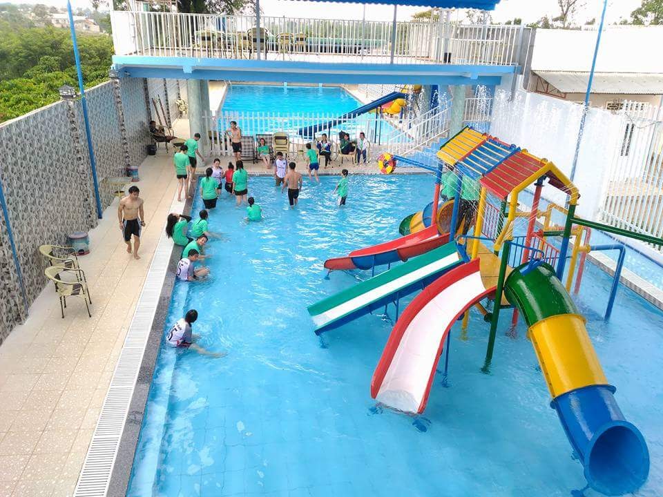 Hồ bơi hiện đại phù hợp đầu tư kinh doanh hồ bơi